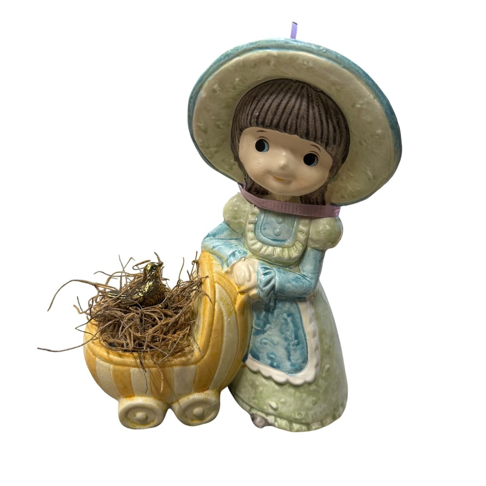 Vintage Girl with‎ Bird Nest Candle Holder Figurine Made in Japan Decor